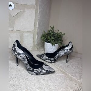 Aldo Snakeprint Pointed Toe scalloped Heels sz 11